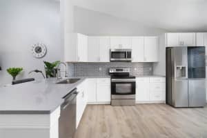 12133 AUGUSTA WOODS CIRCLE, ORLANDO, FL 32824 Sold 06/27/25