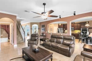 613 CROWNCLOVER AVENUE, ORLANDO, FL 32828 Sold 07/02/25