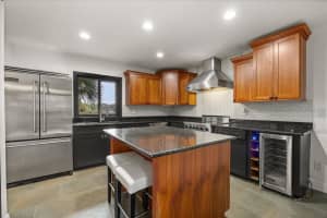 613 LAKE AVENUE, ALTAMONTE SPRINGS, FL 32701 - MLS#MFRO6304293