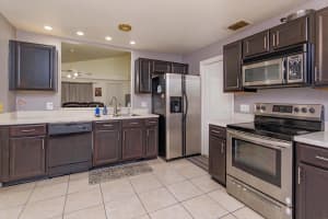 1023 ROYAL OAKS DRIVE, APOPKA, FL 32703 Sold 08/14/25