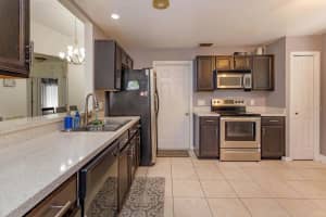 1023 ROYAL OAKS DRIVE, APOPKA, FL 32703 Sold 08/14/25