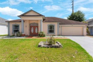 235 Hollingshead Loop, DAVENPORT