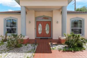 235 HOLLINGSHEAD LOOP, DAVENPORT, FL 33896 - MLS#MFRO6304499