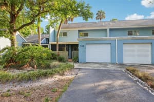 702 Glasgow Ct, WINTER SPRINGS