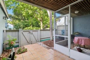 702 GLASGOW COURT, WINTER SPRINGS, FL 32708 - MLS#MFRO6304548