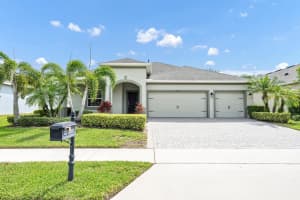 15366 SANDFIELD LOOP, WINTER GARDEN, FL 34787 Sold 05/16/25