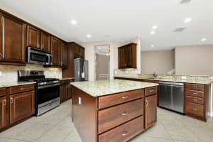 15366 SANDFIELD LOOP, WINTER GARDEN, FL 34787 Sold 05/16/25