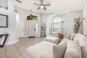 525 HARDWOOD CIRCLE, ORLANDO, FL 32828 Sold 06/17/25