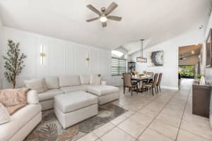 525 HARDWOOD CIRCLE, ORLANDO, FL 32828 Sold 06/17/25