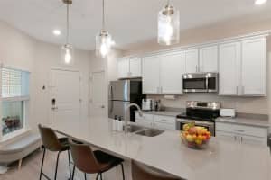 2956 OAK PARK WAY, ORLANDO, FL 32822 Sold 06/20/25