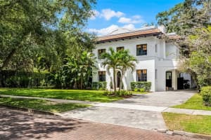 906 ALHAMBRA COURT, ORLANDO, FL 32804 Sold 06/17/25