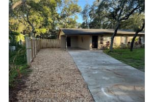 225 W 2ND ST, CHULUOTA, FL 32766 Sold 07/18/25
