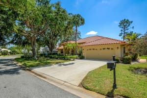 8202 SHADOW PINE WAY, SARASOTA, FL 34238 - MLS#MFRO6305019