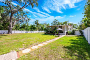 306 ALBANY AVENUE, DELAND, FL 32724 Sold 07/25/25
