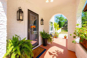 306 ALBANY AVENUE, DELAND, FL 32724 Sold 07/25/25