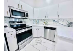 1724 8TH PLACE, CAPE CORAL, FL 33909 - MLS#MFRO6305147