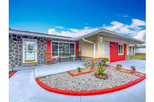 898 HENDRY DRIVE, ORLANDO, FL 32822 Sold 07/28/25