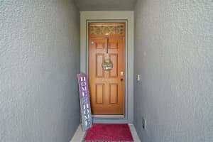 6768 CORAL BERRY DR, MOUNT DORA, FL 32757 Sold 08/20/25