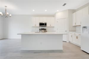 2170 DERWENT DRIVE, DAVENPORT, FL 33896 Sold 08/06/25