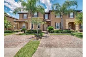 416 Calabria Ave, DAVENPORT