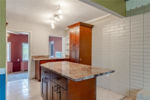 1108 GIBSON STREET, LEESBURG, FL 34748 - MLS#MFRO6305456