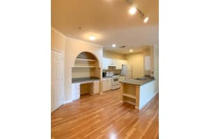 860 ORANGE AVENUE, ORLANDO, FL 32801 - MLS#MFRO6305495