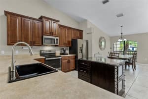 1007 GOLF VIEW ESTATES DRIVE, ORANGE CITY, FL 32763 Sold 08/01/25