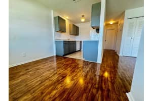 840 CENTER AVENUE, DAYTONA BEACH, FL 32117 - MLS#MFRO6305630