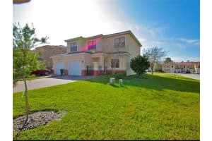 1343 Clove Dr, KISSIMMEE