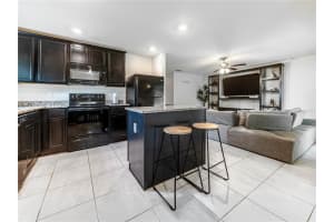 543 NARDELLO DRIVE, DELTONA, FL 32725 - MLS#MFRO6305666