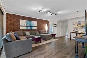 111 CROWN OAKS WAY, LONGWOOD, FL 32779 - MLS#MFRO6305704