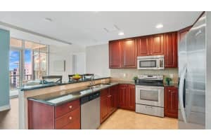 101 EOLA DRIVE, ORLANDO, FL 32801 Sold 06/25/25