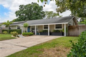 417 CARVELL DRIVE, WINTER PARK, FL 32792 Sold 06/30/25