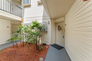 1956 LAKE ATRIUMS CIRCLE, ORLANDO, FL 32839 Sold 05/30/25