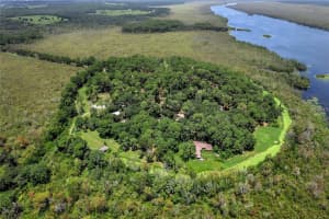 7374 CIRCLE DRIVE, LADY LAKE, FL 32159 - MLS#MFRO6305973