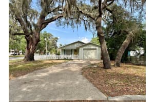 1040 CLAYTON STREET, MOUNT DORA, FL 32757 - MLS#MFRO6305993