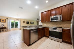 11908 FIORE DRIVE, ORLANDO, FL 32827 Sold 07/25/25