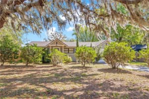 2927 AHERN DRIVE, ORLANDO, FL 32817 - MLS#MFRO6306224