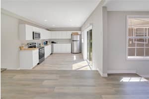 2927 AHERN DRIVE, ORLANDO, FL 32817 - MLS#MFRO6306224