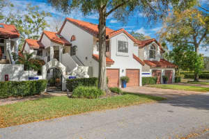 546 VIA FONTANA DRIVE, ALTAMONTE SPRINGS, FL 32714 Sold 08/29/25