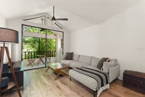 546 VIA FONTANA DRIVE, ALTAMONTE SPRINGS, FL 32714 Sold 08/29/25