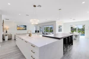 300 MUIRFIELD LOOP, REUNION, FL 34747 - MLS#MFRO6306498