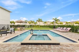 257 AUBURN AVENUE, KISSIMMEE, FL 34747 - MLS#MFRO6306800