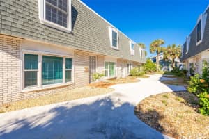 315 GLENVIEW BOULEVARD, DAYTONA BEACH, FL 32118 Sold 07/29/25