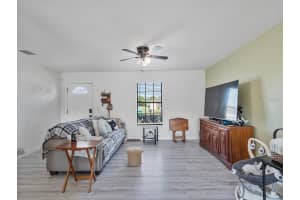 601 BLACKSTONE AVENUE, DELTONA, FL 32725 Sold 08/12/25