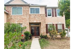 211 Hunt St, CLERMONT