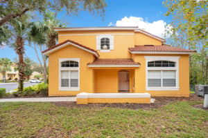 8447 CRYSTAL COVE LOOP, KISSIMMEE, FL 34747 - MLS#MFRO6307084