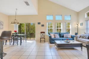 8447 CRYSTAL COVE LOOP, KISSIMMEE, FL 34747 - MLS#MFRO6307084