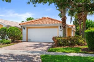 11863 DELFINA LANE, ORLANDO, FL 32827 Sold 08/08/25