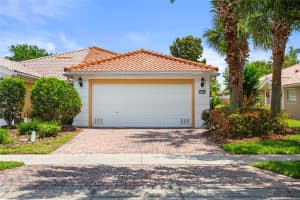 11863 DELFINA LANE, ORLANDO, FL 32827 Sold 08/08/25